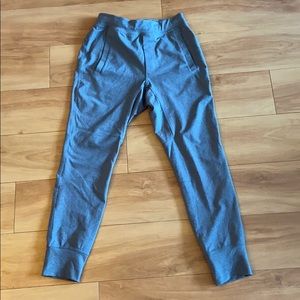 Men’s lululemon city sweat jogger, small, grey